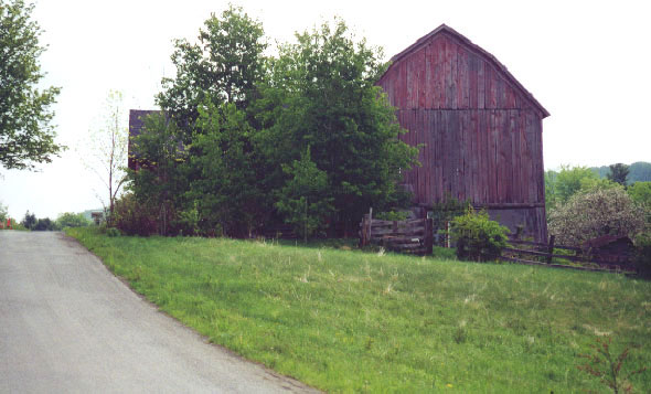 Barn on Bundy Hollow Rd.