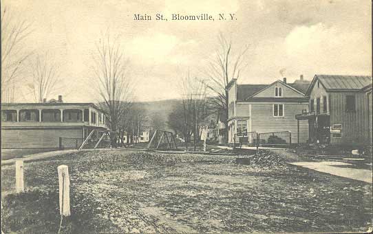 Main Street, Bloomville