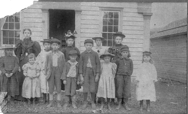 South Kortright School Class - 1900