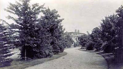 Drive to McLean Mansion