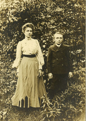 Harry and his sister Rena Ingram ca. 1905