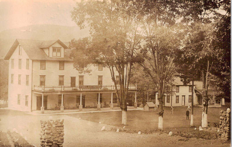 Pine Lake Hotel
